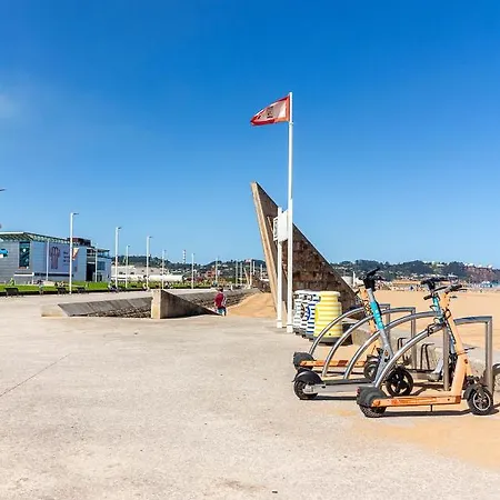 Ah Poniente Vut6895as * Gijón